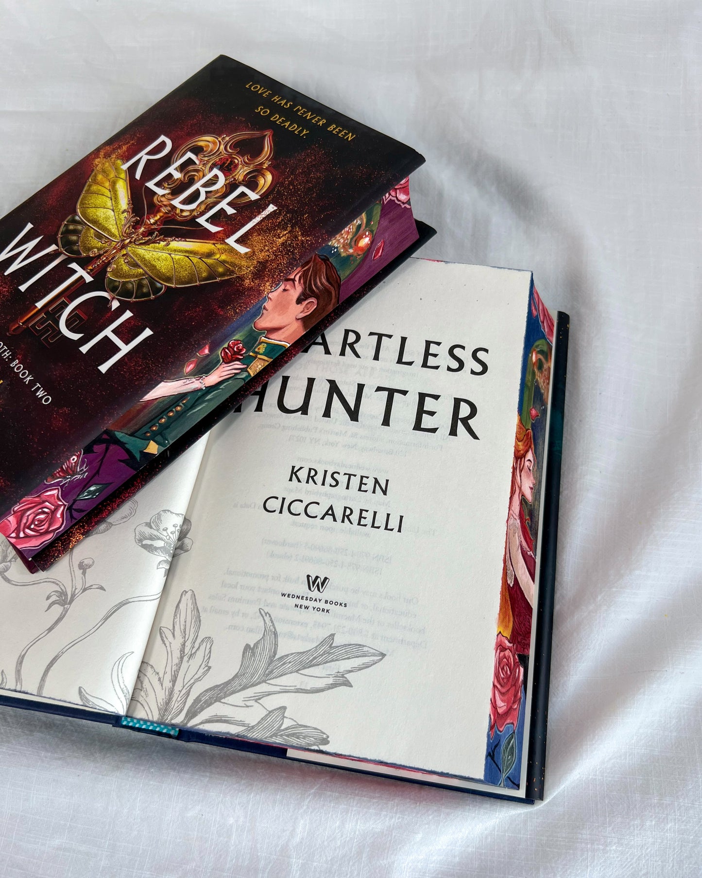 🦋Hand-Painted Edges The Crimson Moth Duology Set ('Heartless Hunter' & 'Rebel Witch' by Kristen Ciccarelli) - Ballroom of Thorns Edition🌹