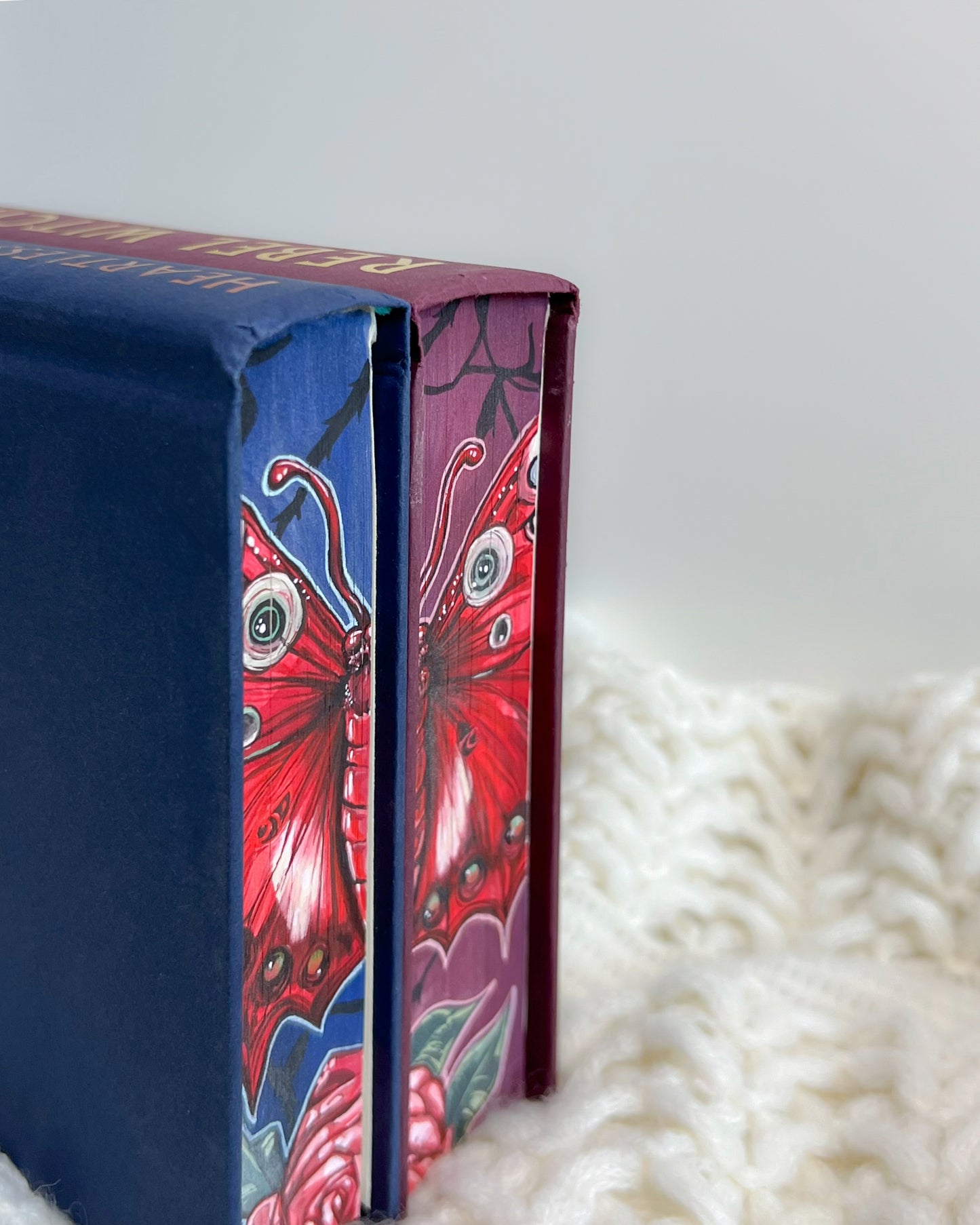 🦋Hand-Painted Edges The Crimson Moth Duology Set ('Heartless Hunter' & 'Rebel Witch' by Kristen Ciccarelli) - Ballroom of Thorns Edition🌹
