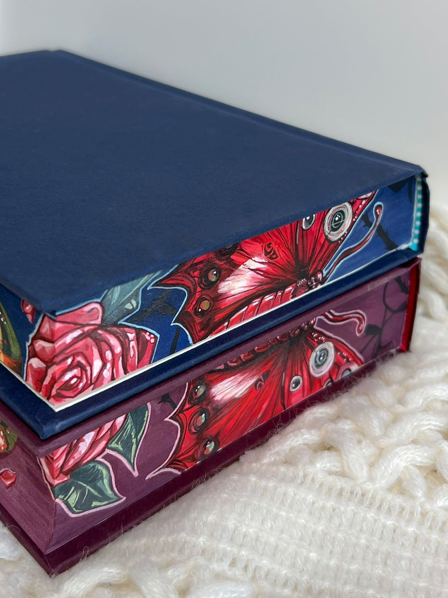 🦋Hand-Painted Edges The Crimson Moth Duology Set ('Heartless Hunter' & 'Rebel Witch' by Kristen Ciccarelli) - Ballroom of Thorns Edition🌹