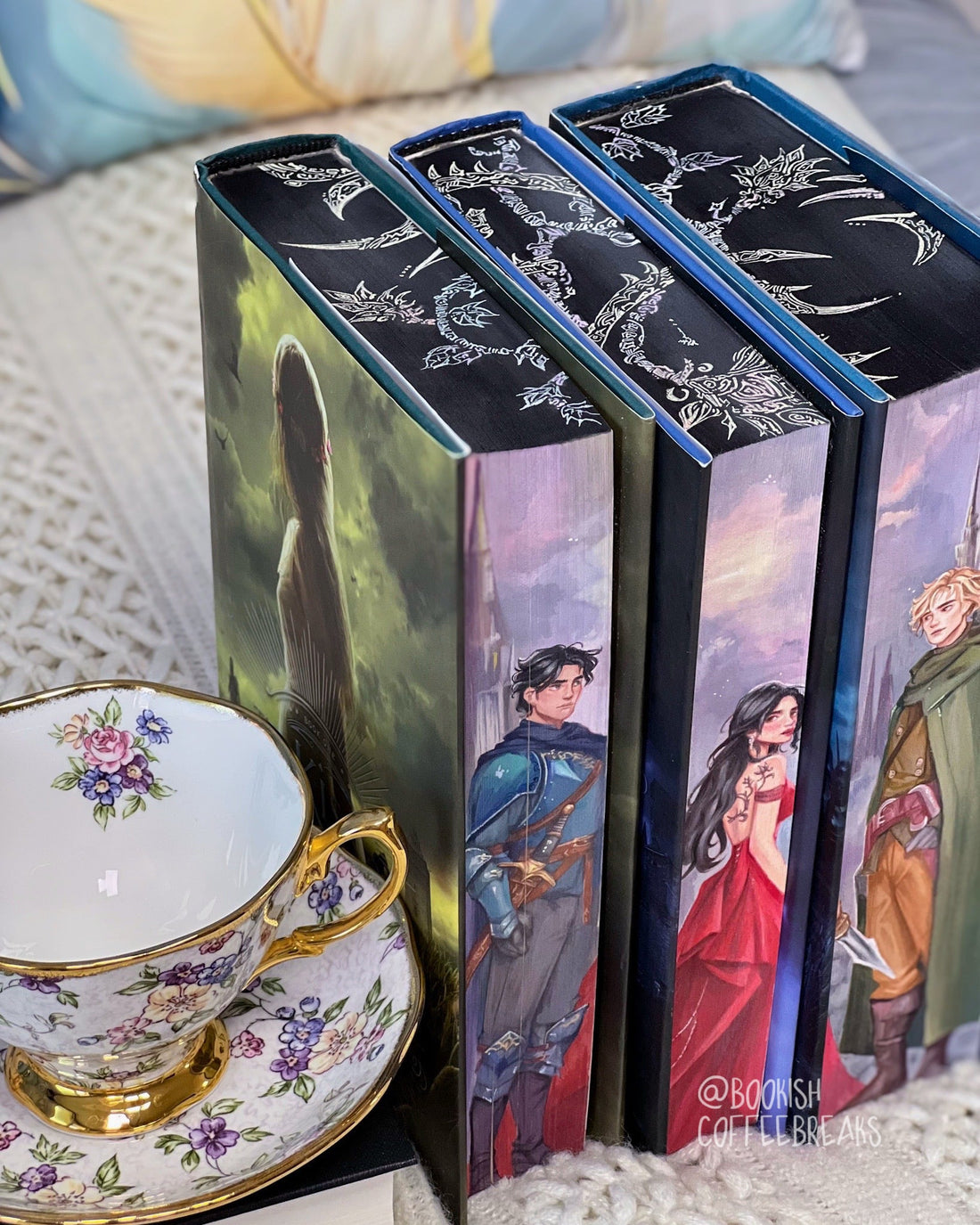 The Remnant Chronicles, Mary E. Pearson